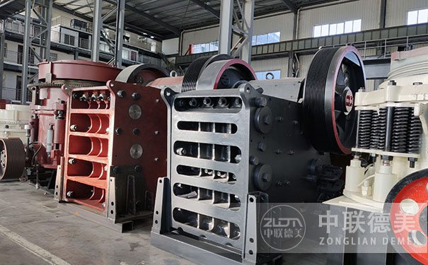 立軸數(shù)控破碎機(jī)多少錢一臺(tái)？