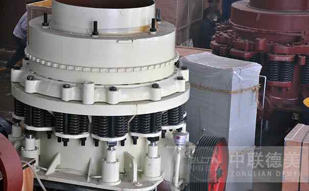液壓對(duì)輥破碎機(jī)多少錢(qián)一臺(tái)？