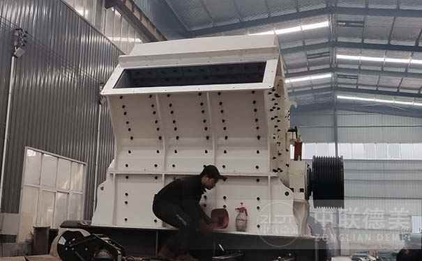 反擊破碎機(jī)